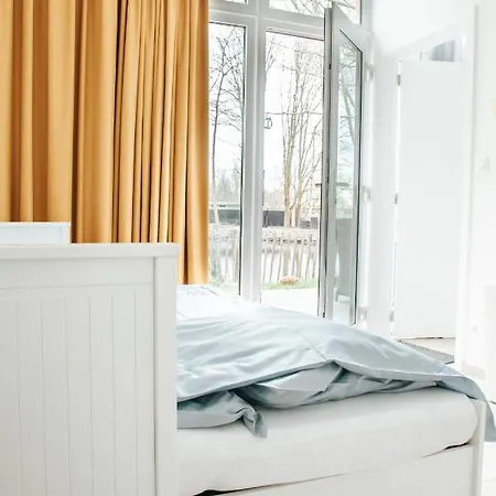 Trendy Chalet Aan Visvijver Hamme Exterior foto